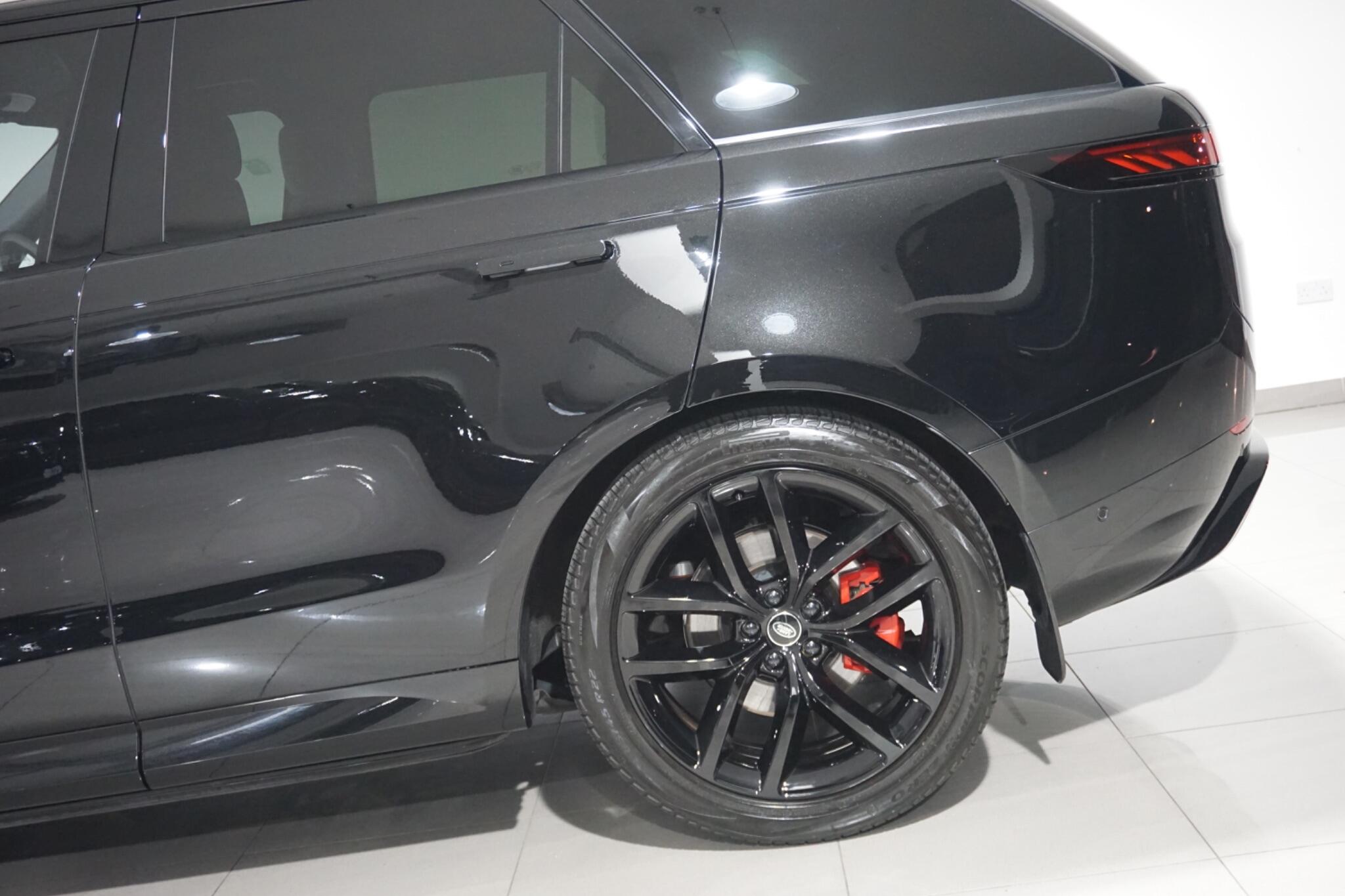 Land Rover Range Rover Sport 3.0 D300 MHEV Dynamic SE Auto 4WD Euro 6 (s/s) 5dr